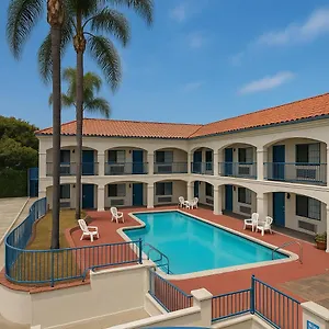 Lyfe & By Aga - Lax Airport Hotel Inglewood